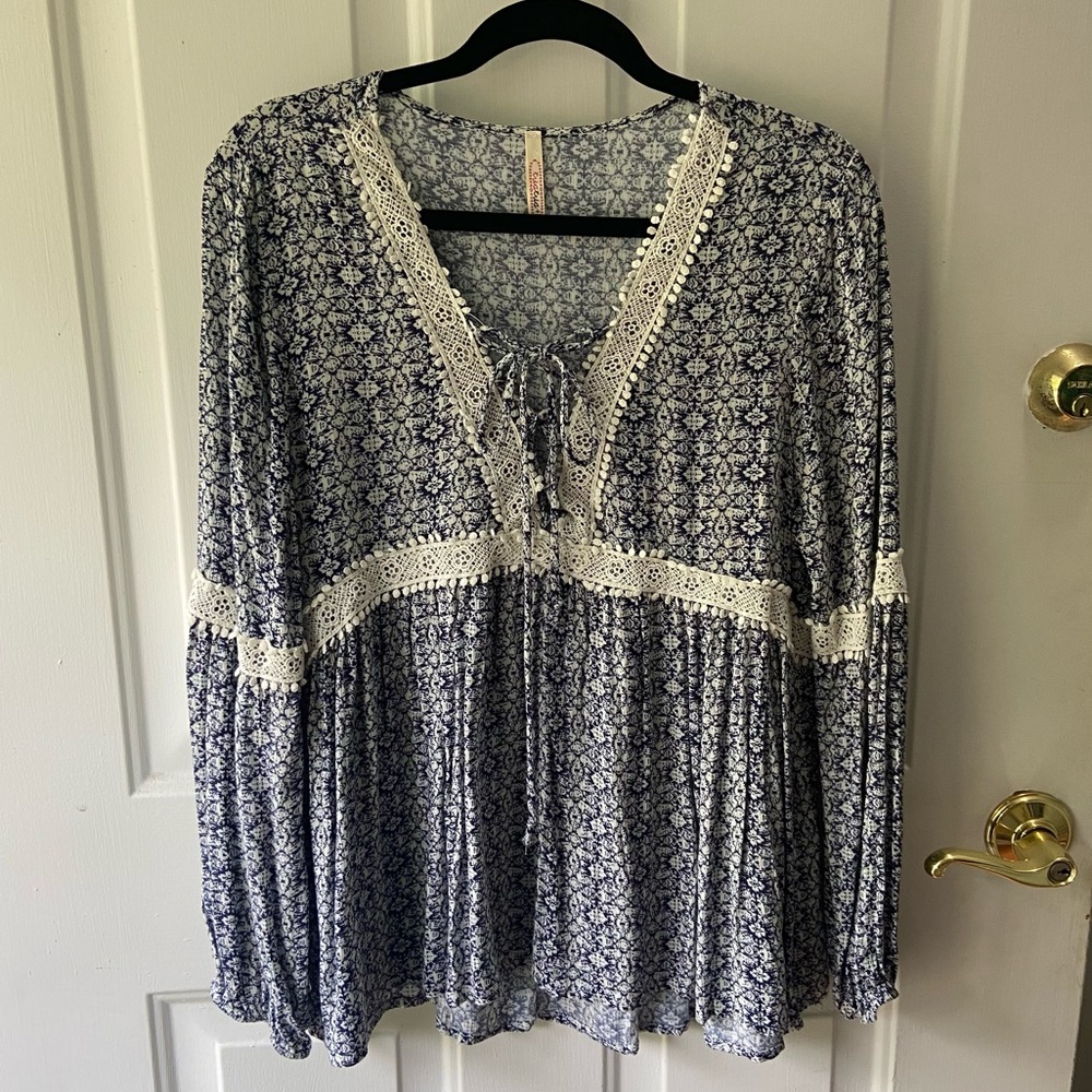 Flowy Blue & White Pattern Boho Top